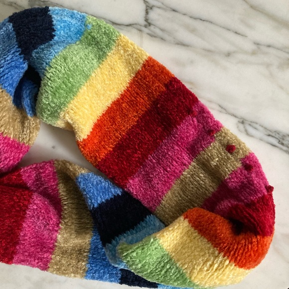 Cozy Rainbow Scarf - Picture 3 of 3